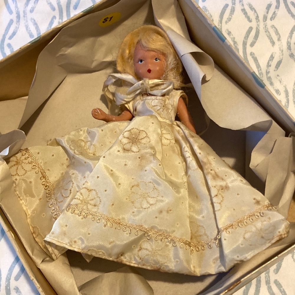 Vintage Nancy Ann storybook doll